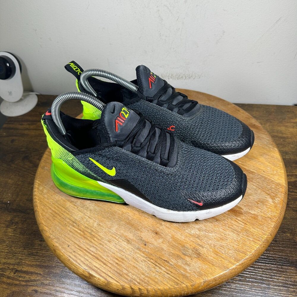 Nike Air Max 270 Retro Future Black Volt Green Women's Size 7 Shoe AV5141-001